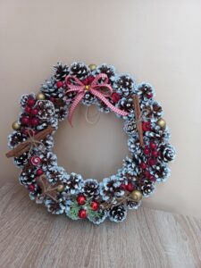 Коледен венец Cranberries & Cinnamon Ръчна Изработка