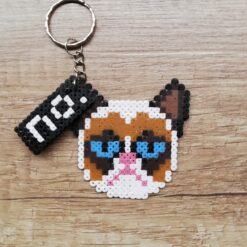 Alternative view of Ключодържател Grumpy Cat Pixel Art