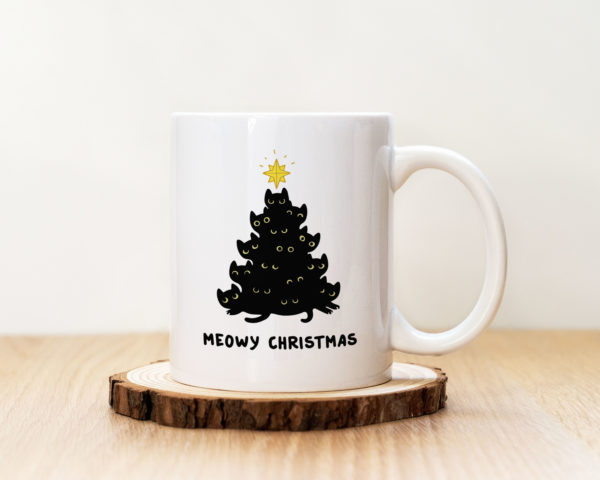 Коледна чаша с надпис Meowy Christmas