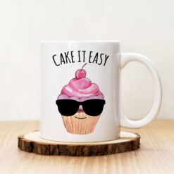 Чаша с надпис Cake it Easy
