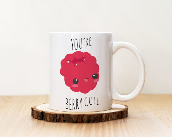 Чаша с надпис Berry Cute