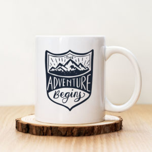 Чаша с надпис The Adventure Begins Dark Blue