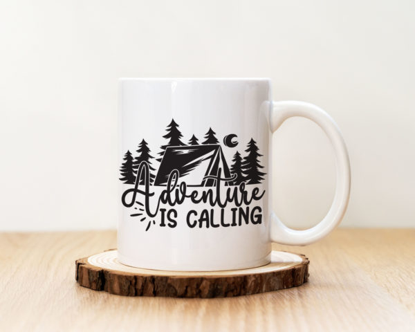 Чаша с надпис Adventure Is Calling