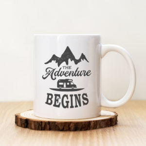 Чаша с надпис The Adventure Begins Gray