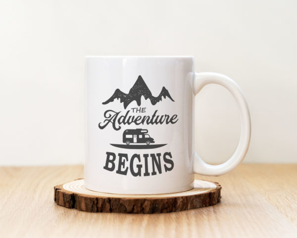 Чаша с надпис The Adventure Begins Gray