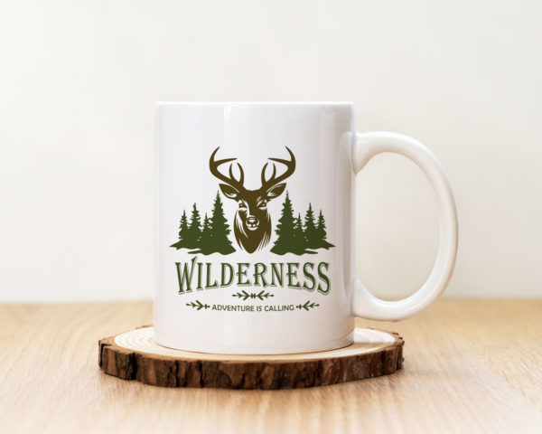 Чаша с надпис Wilderness Adventue is Calling