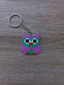 Ключодържател Pixel Art Розов Бухал Ръчна Изработка