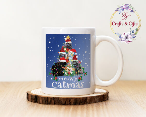 Коледна чаша Meowy Catmas син фон