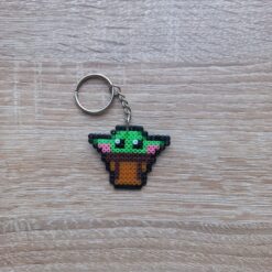 Ключодържател Бейби Йода Pixel Art Ръчна Изработка