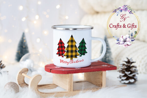 Коледно канче с дръвчета и надпис Merry Christmas