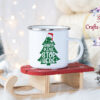 Коледно канче с елха и надпис Santa please stop here