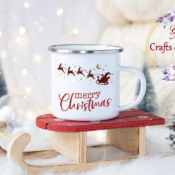 Коледно канче с шейната на Дядо Коледа и надпис Merry Christmas