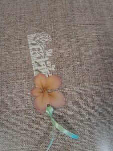 Книгоразделител Роза Naturebound