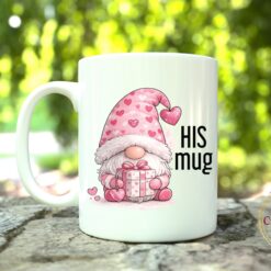 Alternative view of Романтичен комплект чаши за двойка - His & Her mug с влюбени гноми